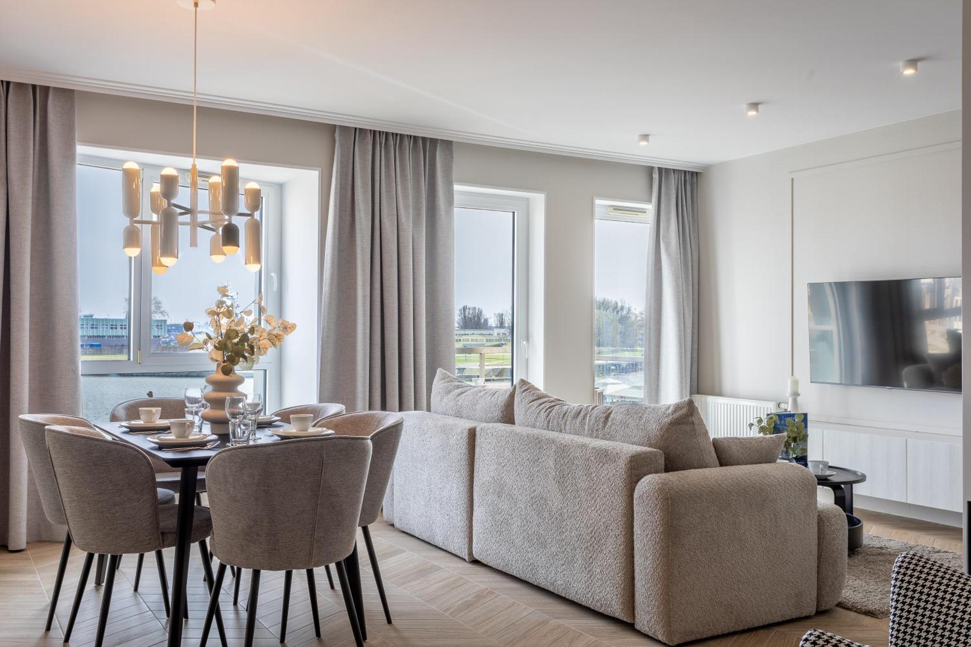 Ambria Apartments Centrum ชวีโนวิชแจ ภายนอก รูปภาพ